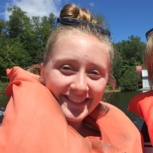 Meet your Posher, Savannah